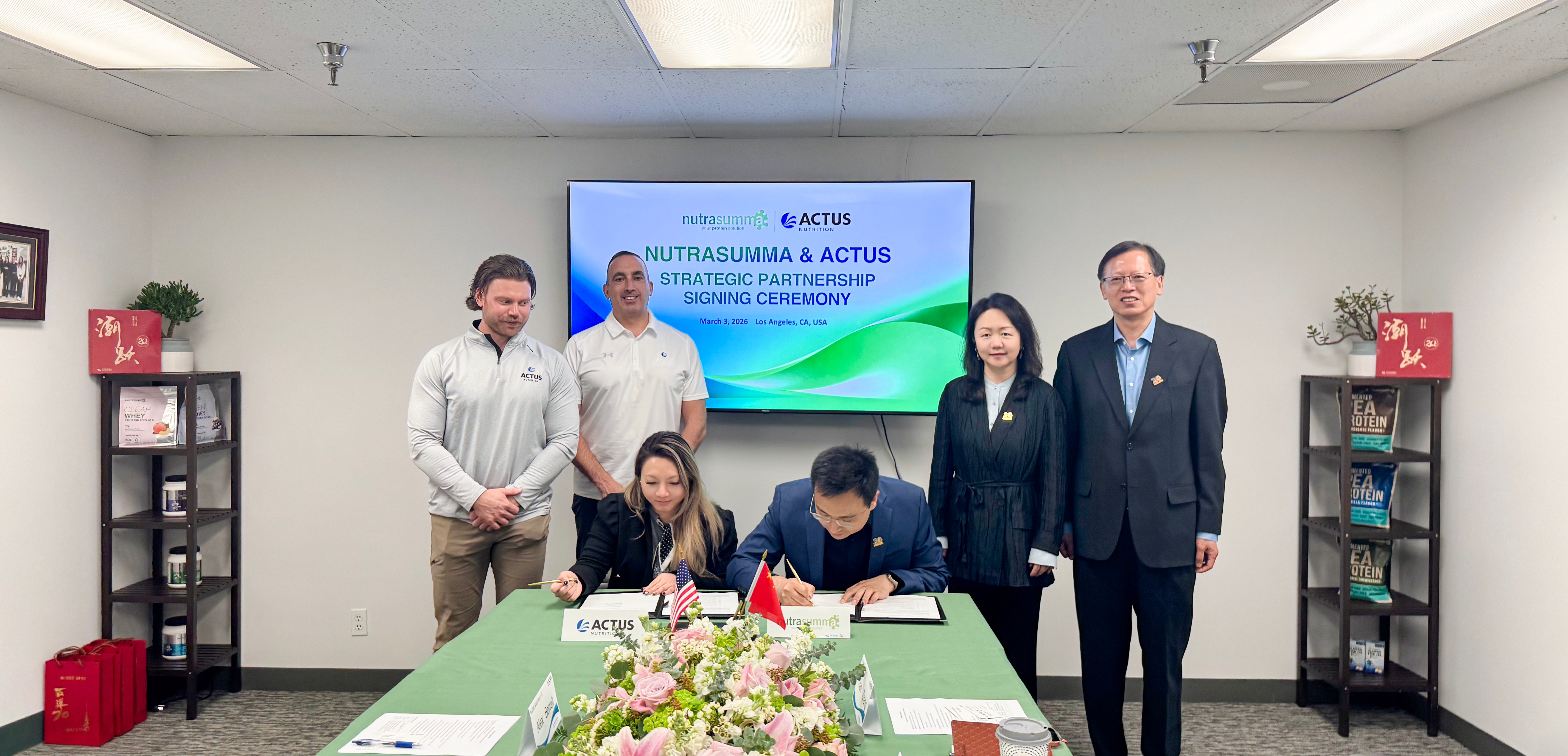 秋霞鲁丝片Av无码少妇