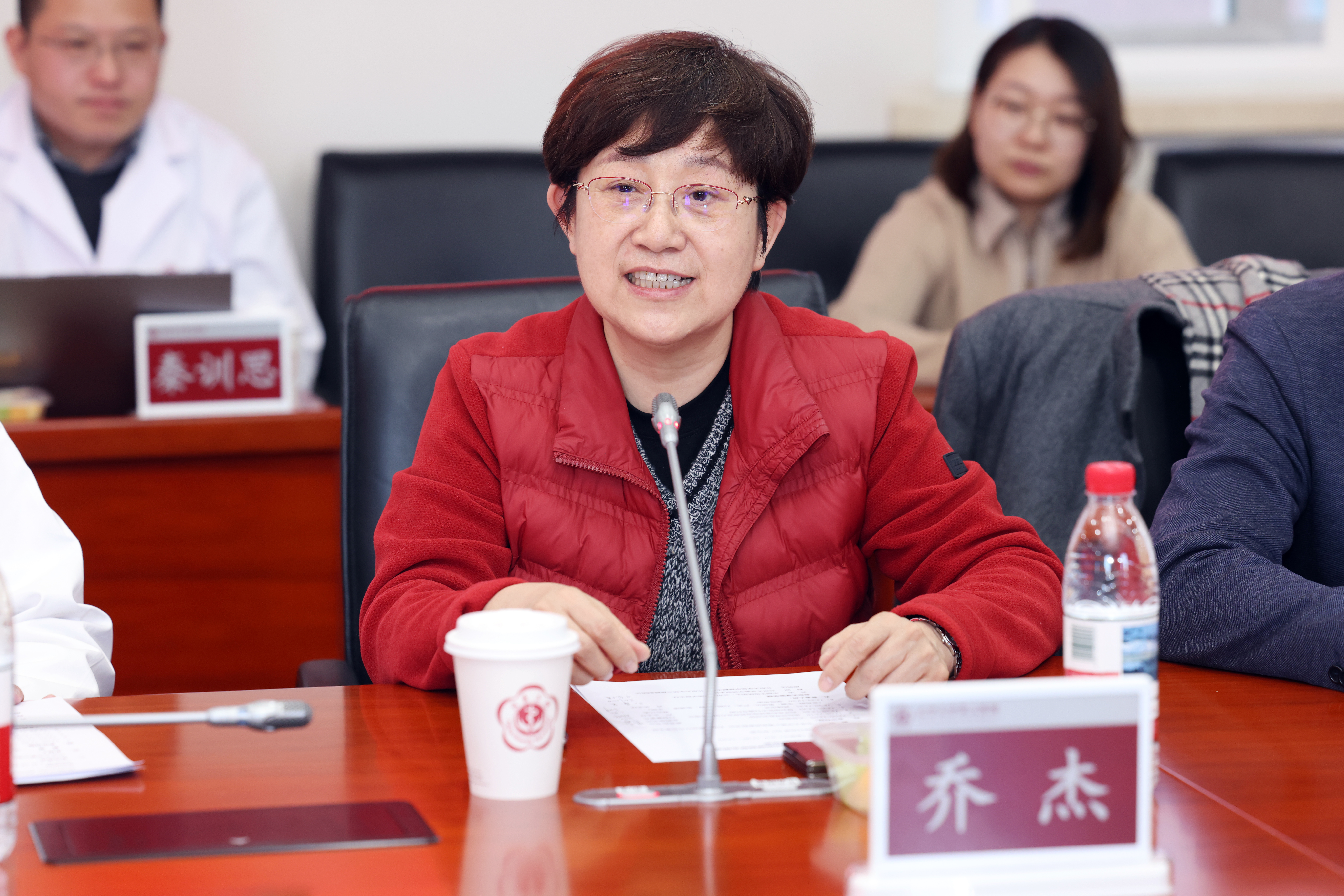 秋霞鲁丝片Av无码少妇