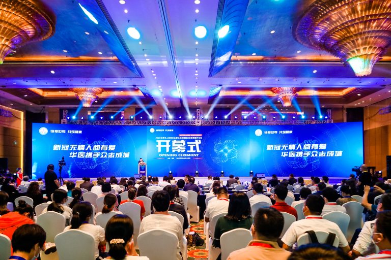 秋霞鲁丝片Av无码少妇