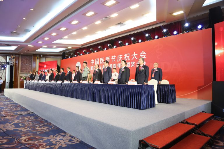 秋霞鲁丝片Av无码少妇